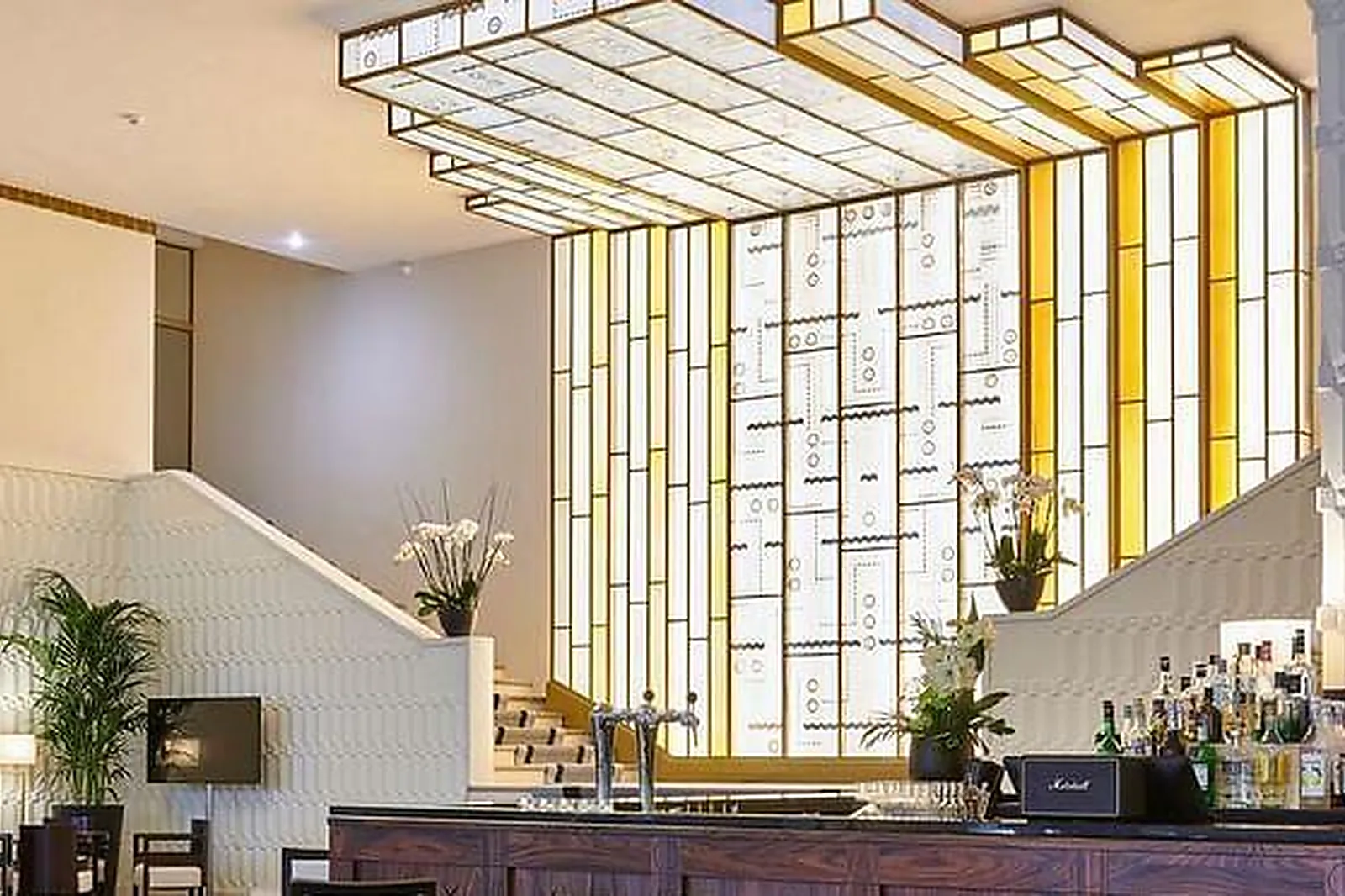 Lieux événementiels, LE SPLENDID ****