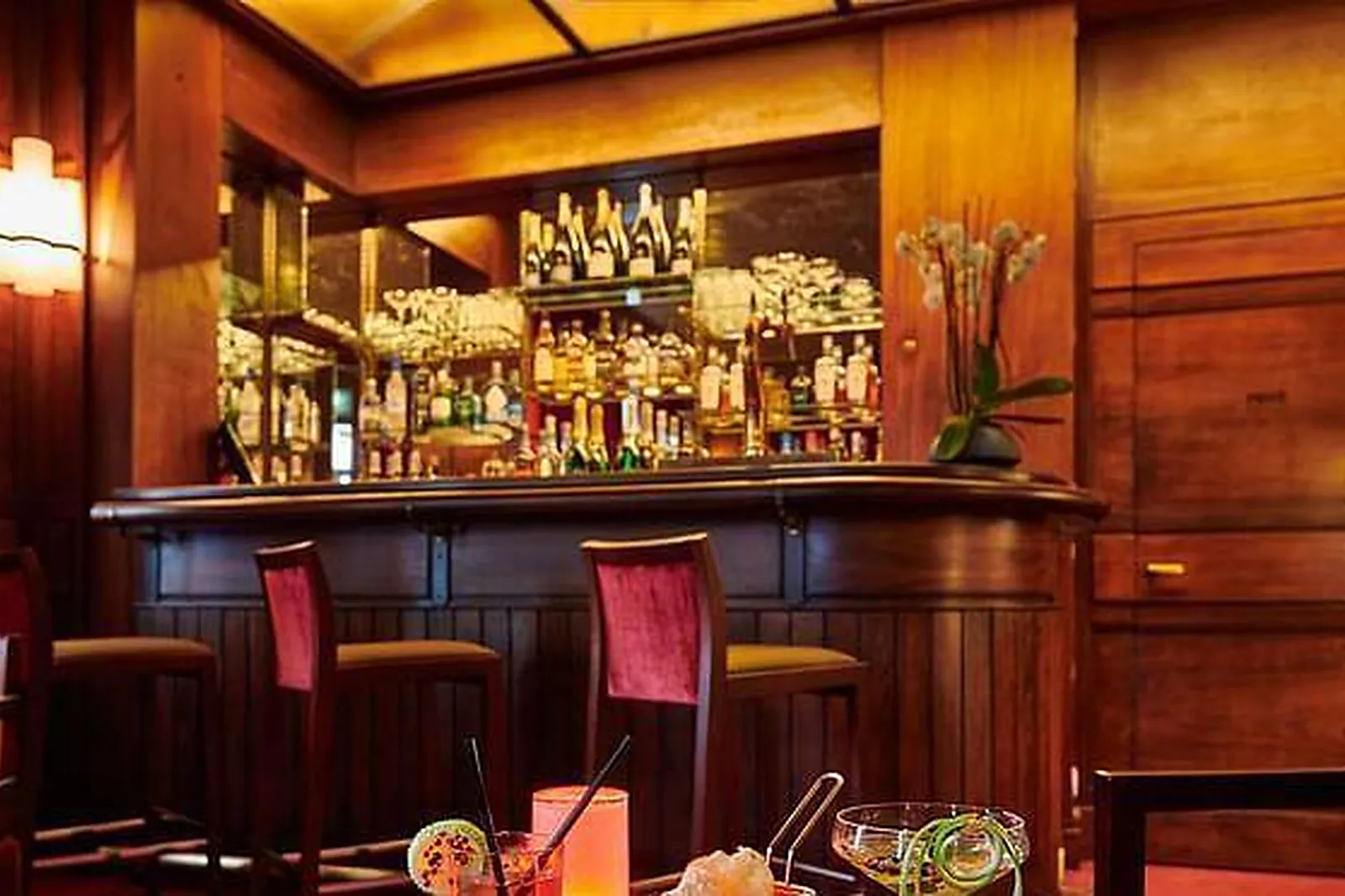 Lieux événementiels, LE SPLENDID ****