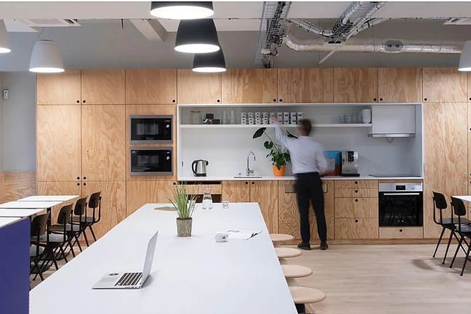 Lieux événementiels, LE TANK