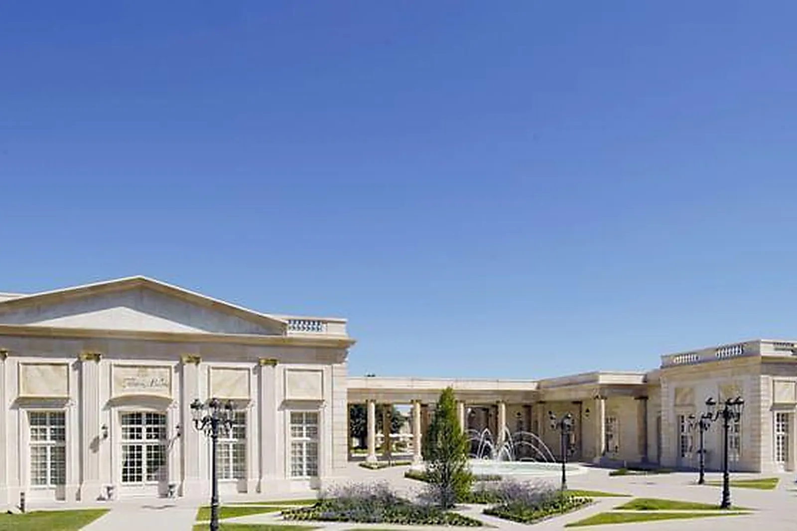 Lieux événementiels, LE THÉÂTRE MOLIÈRE PUY DU FOU CONGRÈS