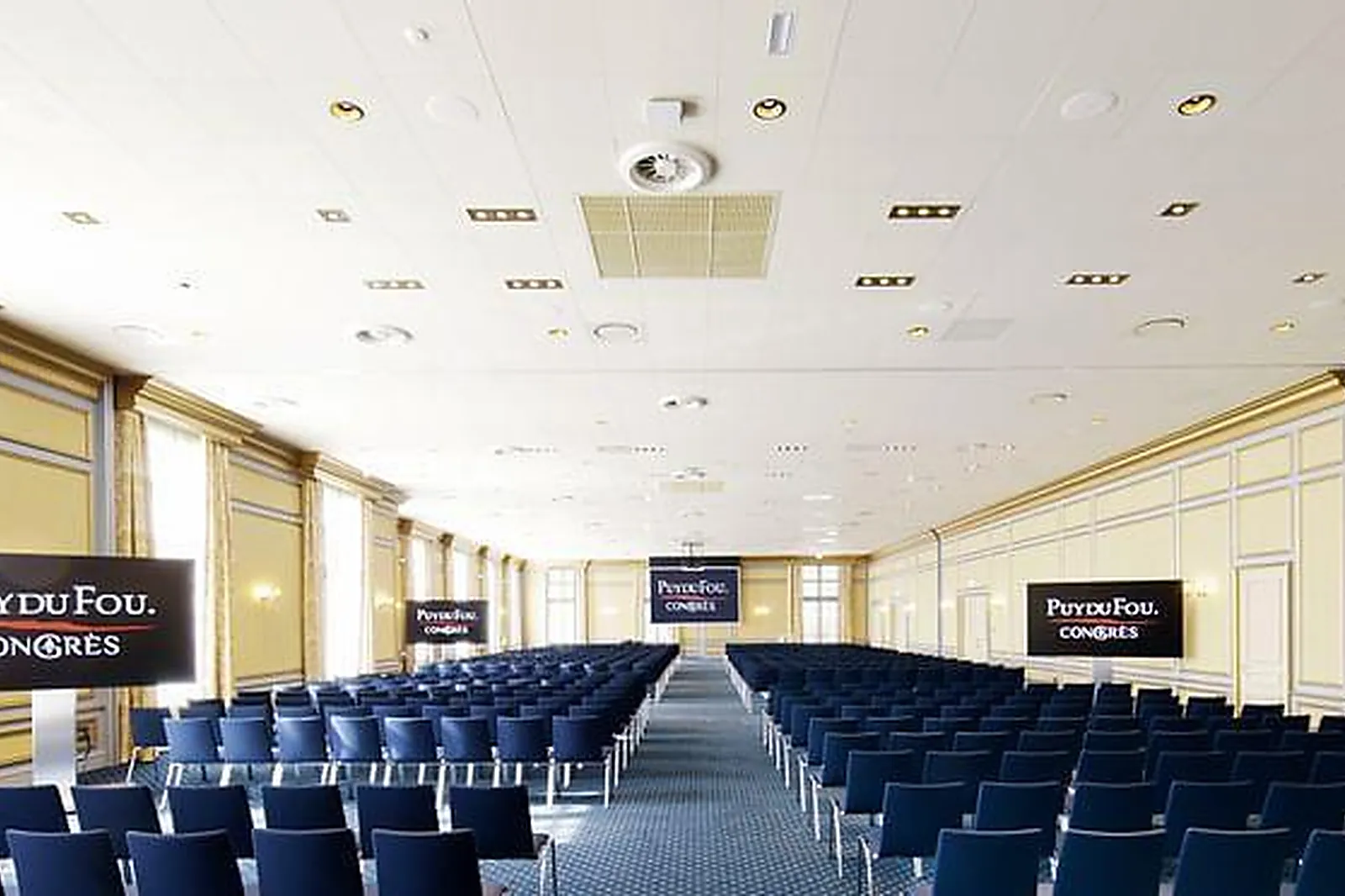 Lieux événementiels, LE THÉÂTRE MOLIÈRE PUY DU FOU CONGRÈS