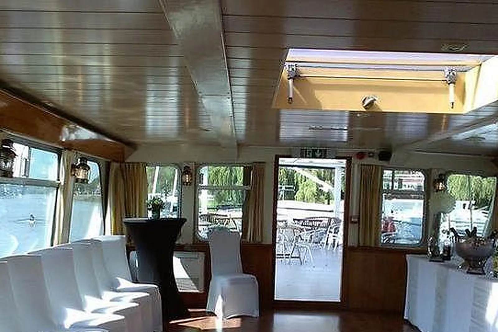 Lieux événementiels, LE TIVANO