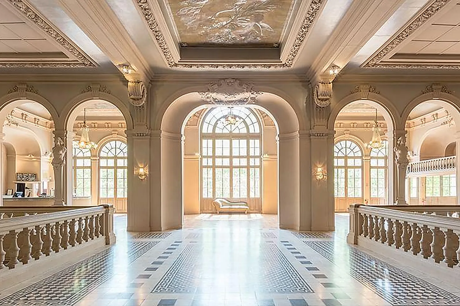 Lieux événementiels, LE TRIANON