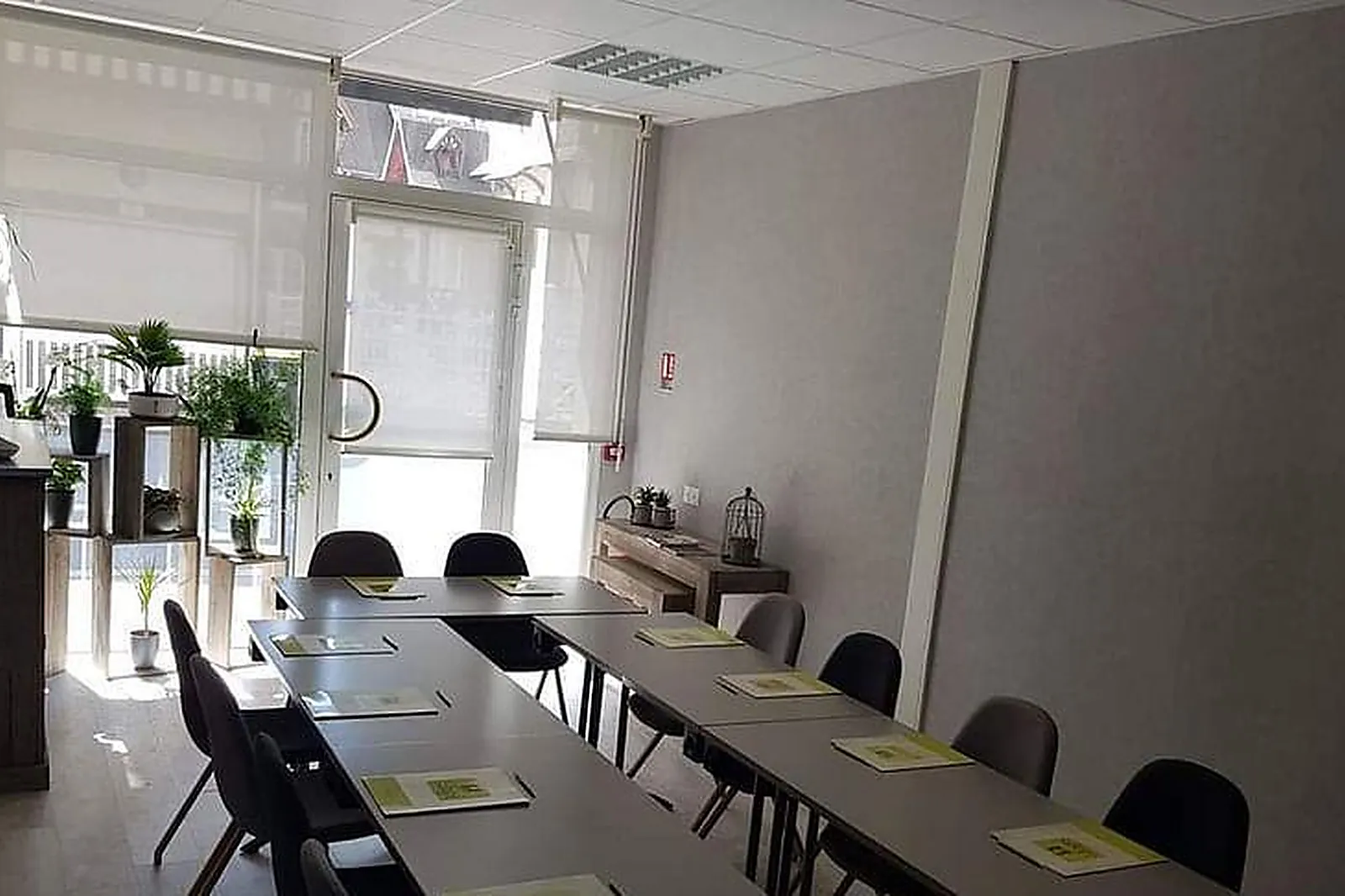 Lieux événementiels, LE TROPHÉE BY M ***