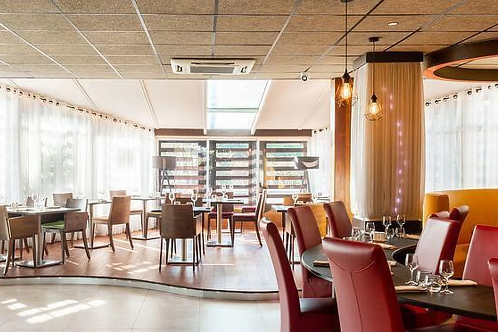 Lieux événementiels, LA PÉNICHE TOULOUSE