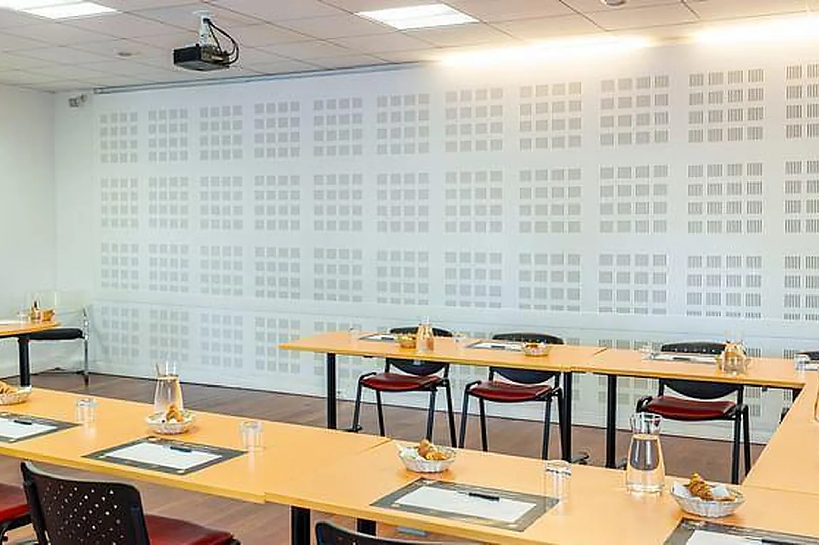 Lieux événementiels, LA PÉNICHE TOULOUSE