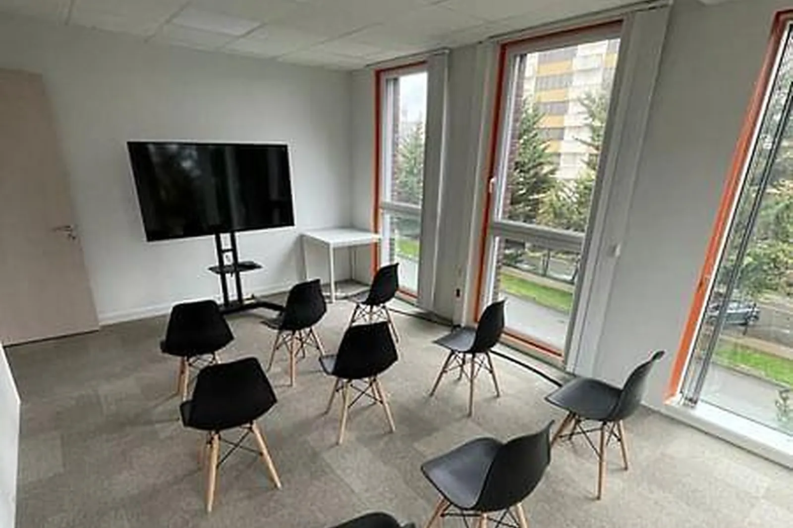 Lieux événementiels, LE V43