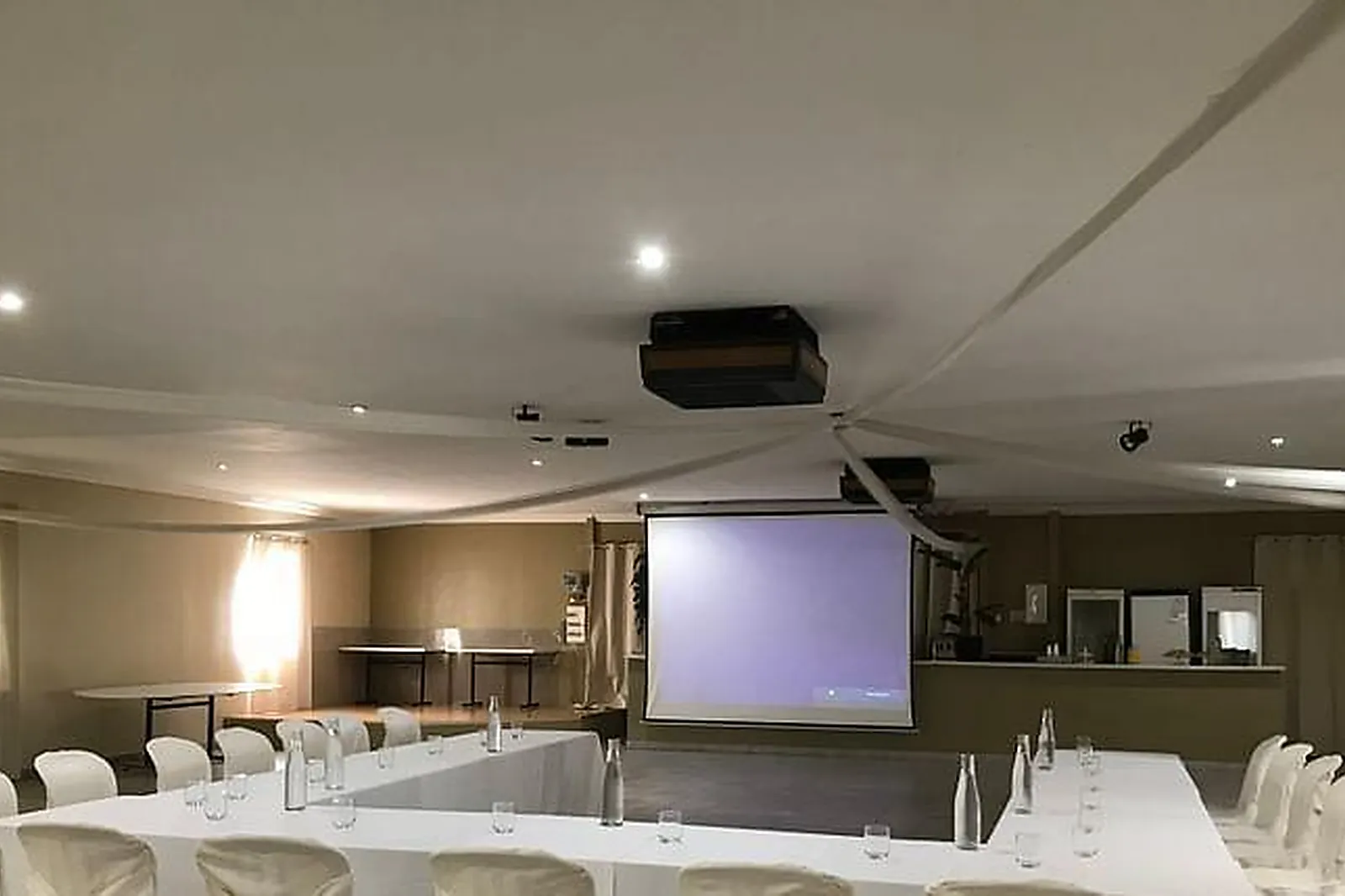 Lieux événementiels, LE VAL DES PINS