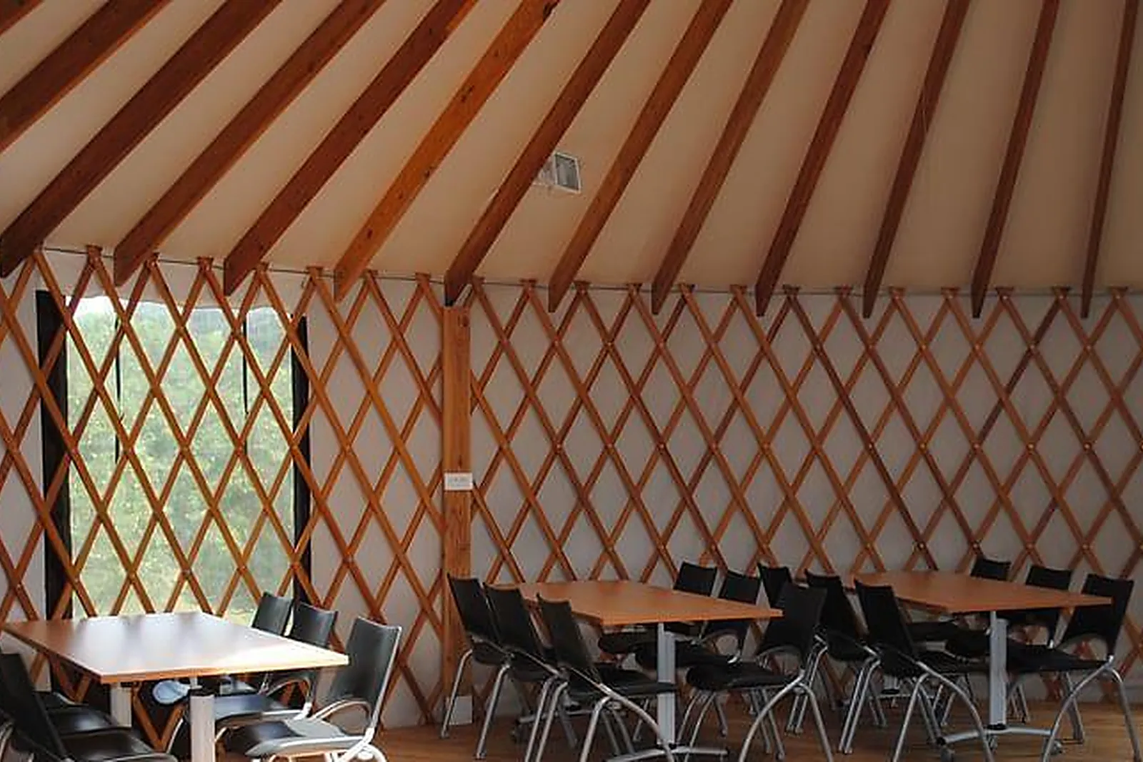 Lieux événementiels, ATELIER BEAUBOURG