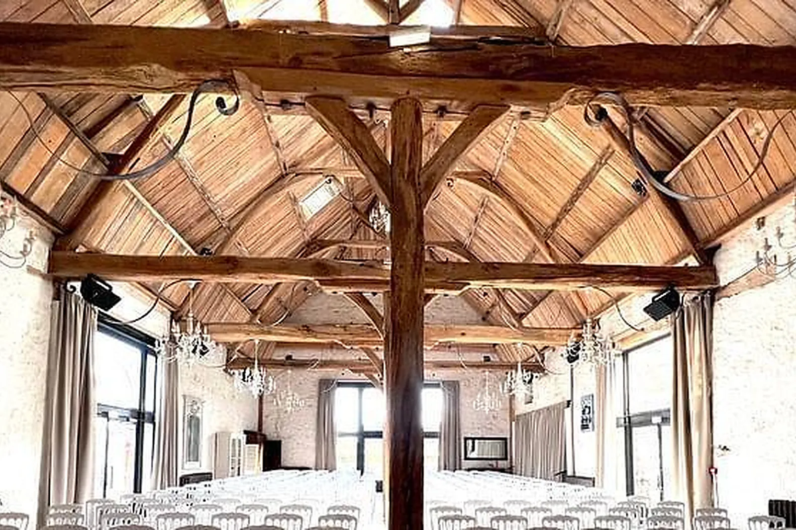 Lieux événementiels, LE VILLAGE DU SÉMINAIRE