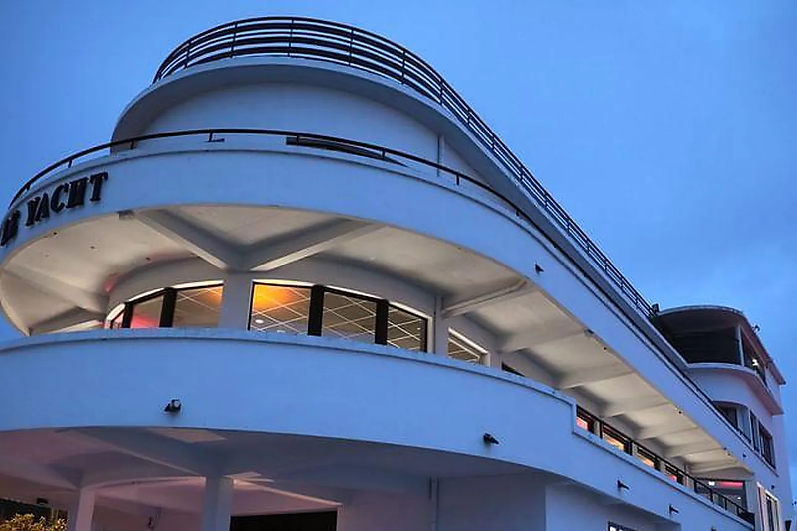 Lieux événementiels, LE YACHT - ESPACE SAINT GERMAIN