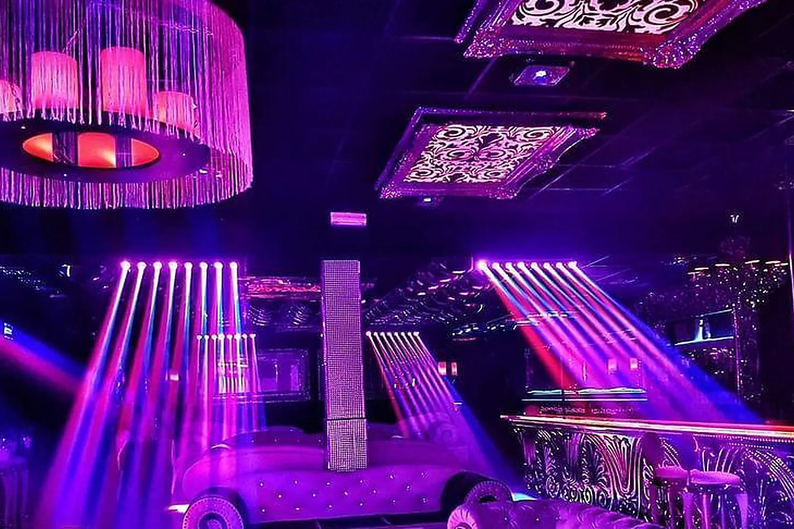 Lieux événementiels, LE BATACLAN DISCOTHÈQUE