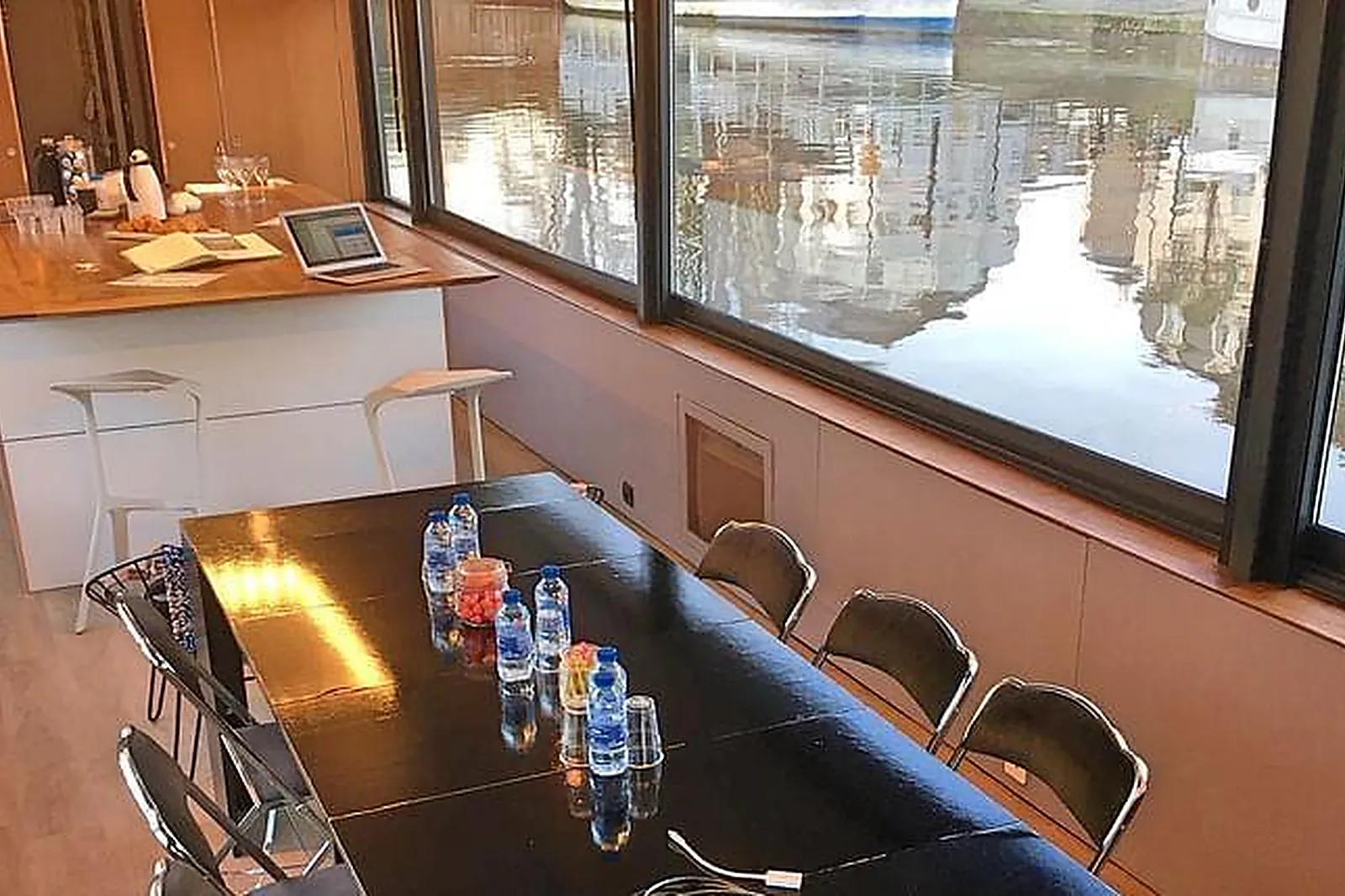 Lieux événementiels, LE BATEAU DE LE D’Ô