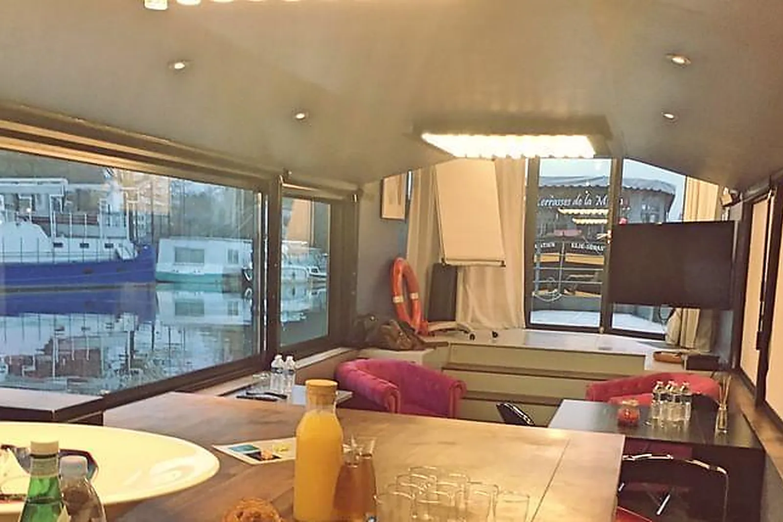 Lieux événementiels, LE BATEAU DE LE D’Ô