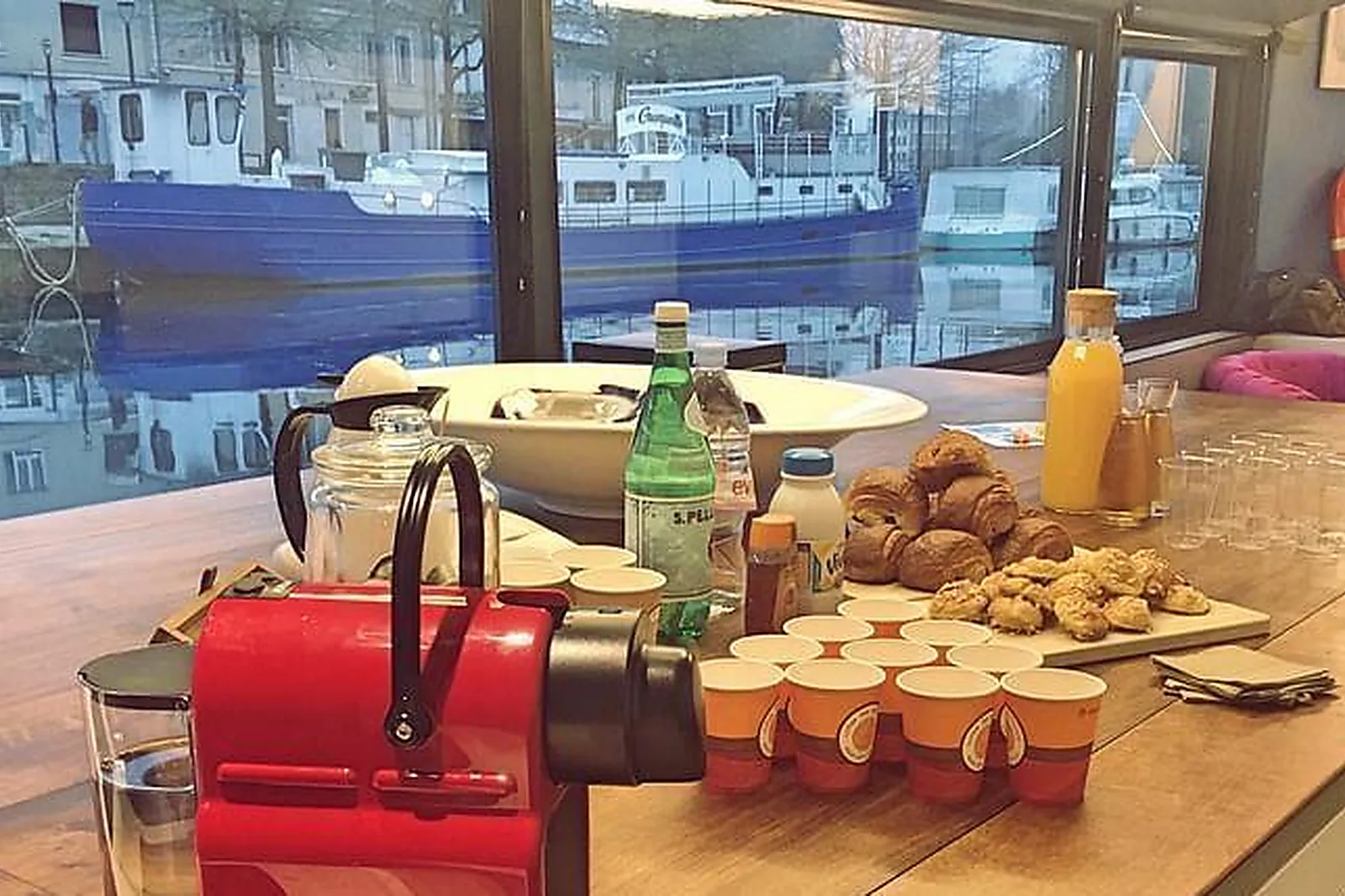 Lieux événementiels, LE BATEAU DE LE D’Ô