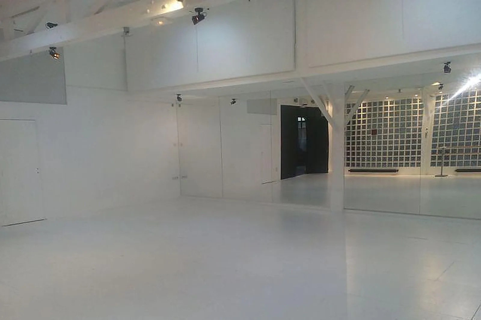 Lieux événementiels, HÔTEL ARC EN CIEL ET SPA