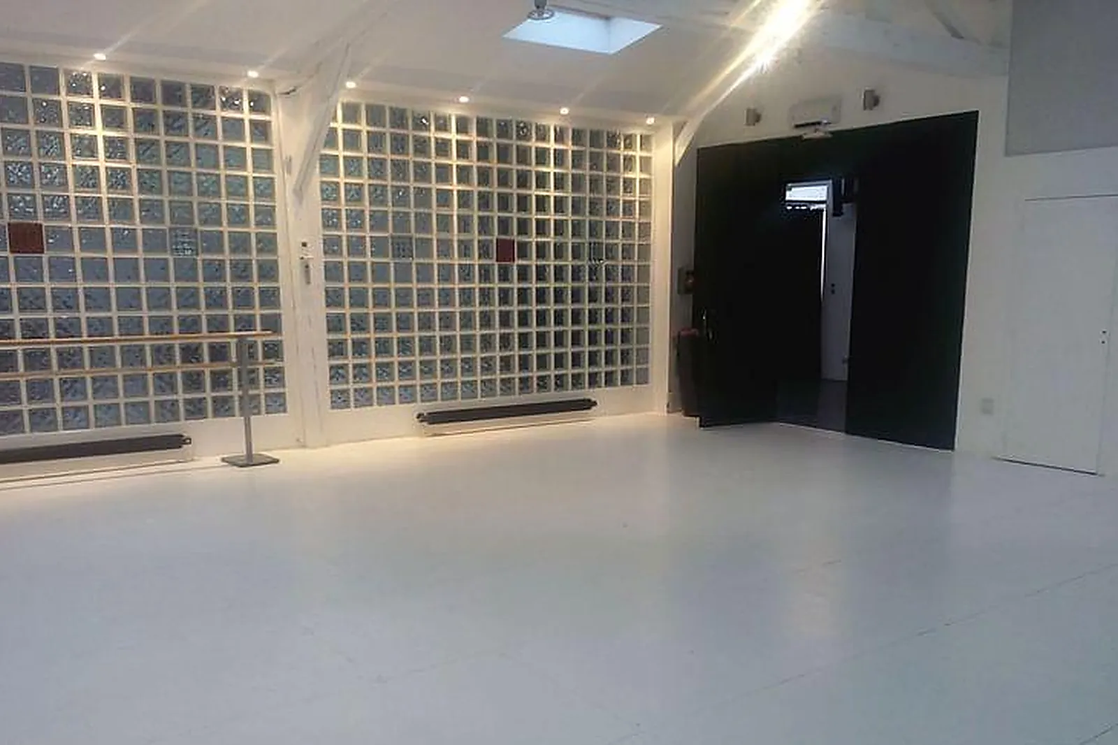 Lieux événementiels, HÔTEL ARC EN CIEL ET SPA