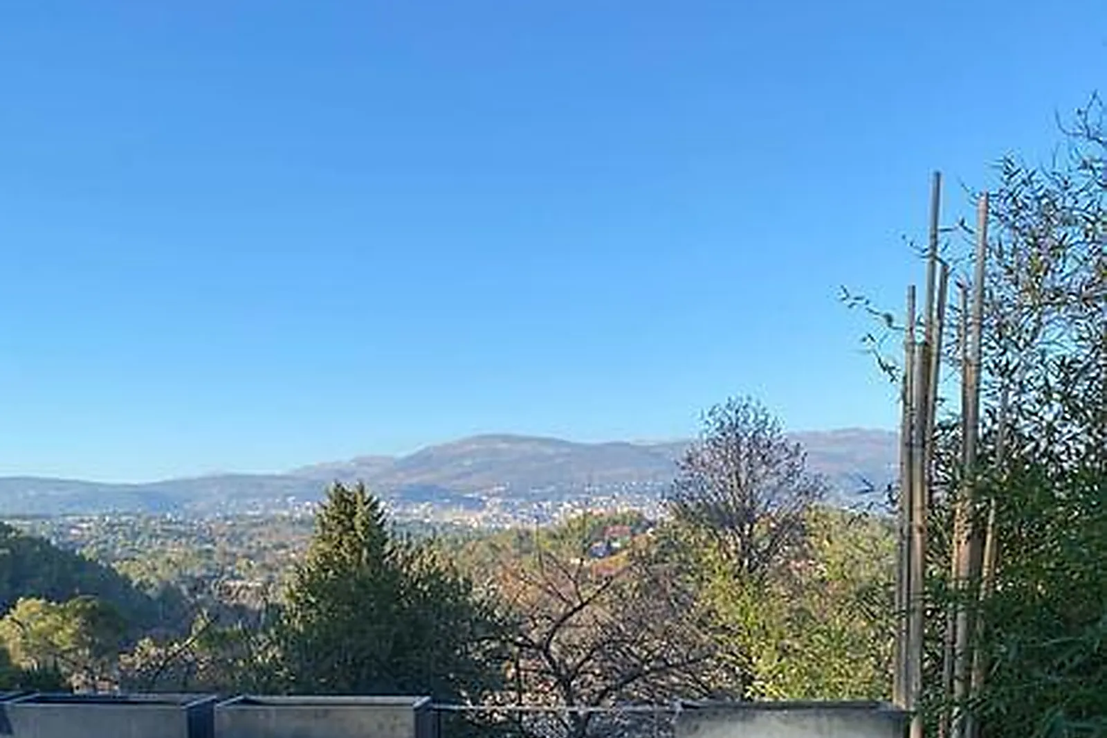 Lieux événementiels, LE HAMEAU DES LUCIOLES