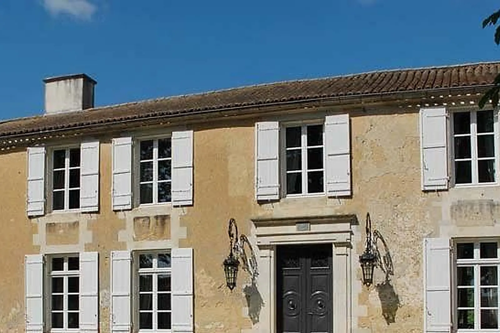 Lieux événementiels, LE LOGIS DU PÉRÉ ****