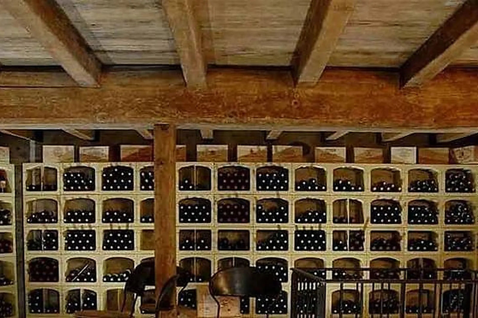 Lieux événementiels, LE LOGIS DU PÉRÉ ****