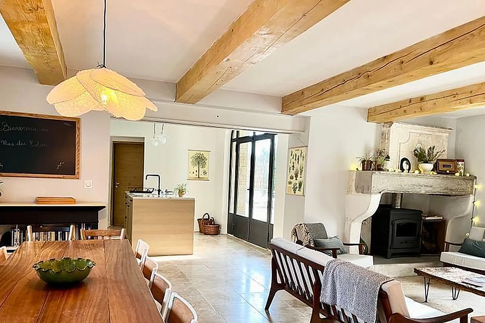 Lieux événementiels, LE MAS DES ÉCOLIERS