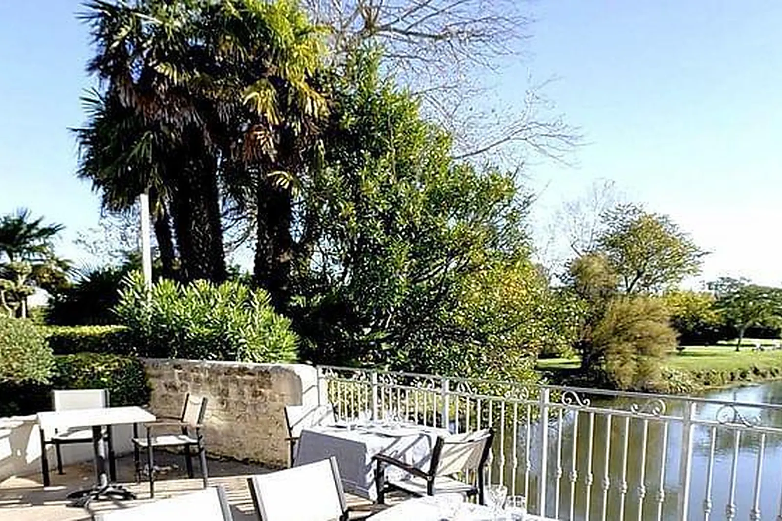 Lieux événementiels, LE MOULIN DE CHALONS