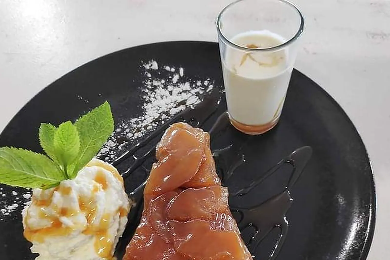 Lieux événementiels, LE ROOFTOP DU QUANTA CAFÉ (VUE SUR MER)