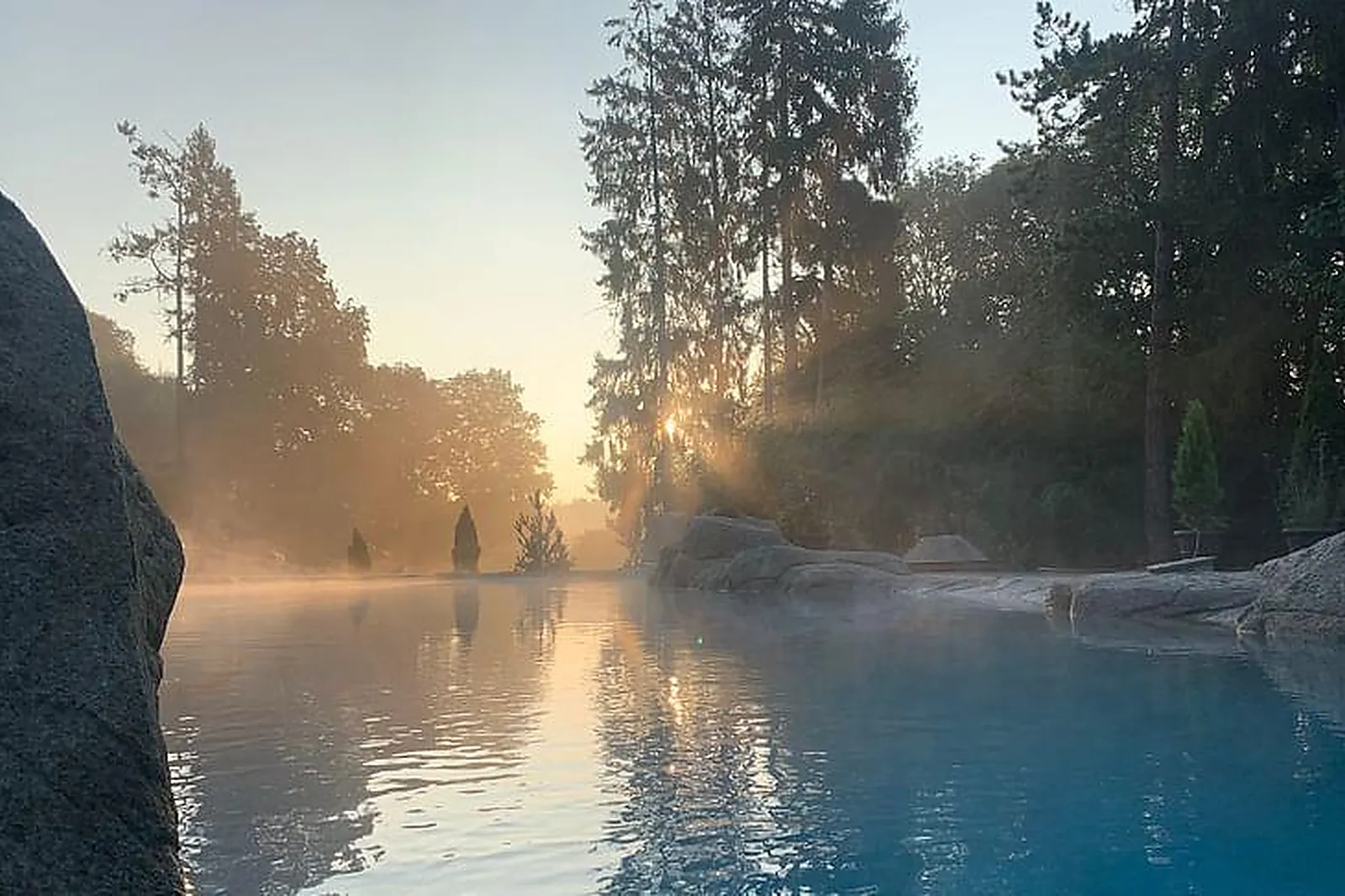 Lieux événementiels, LESBAINSROCHES