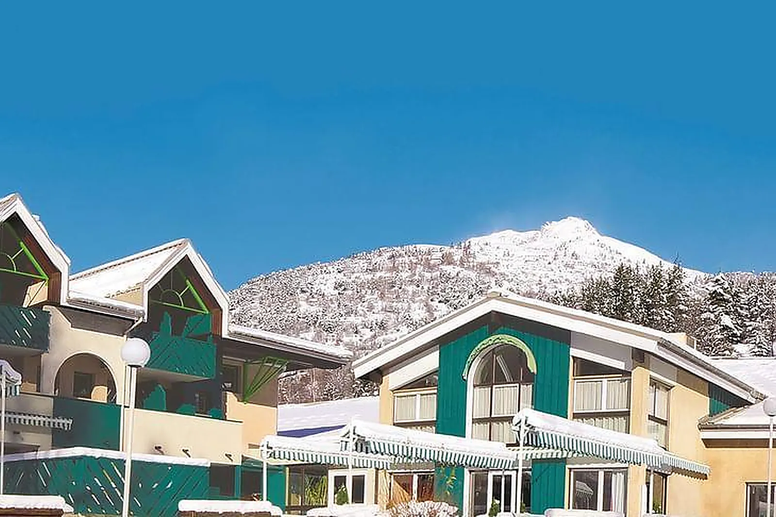 Lieux événementiels, LES ALPES D'AZUR ***