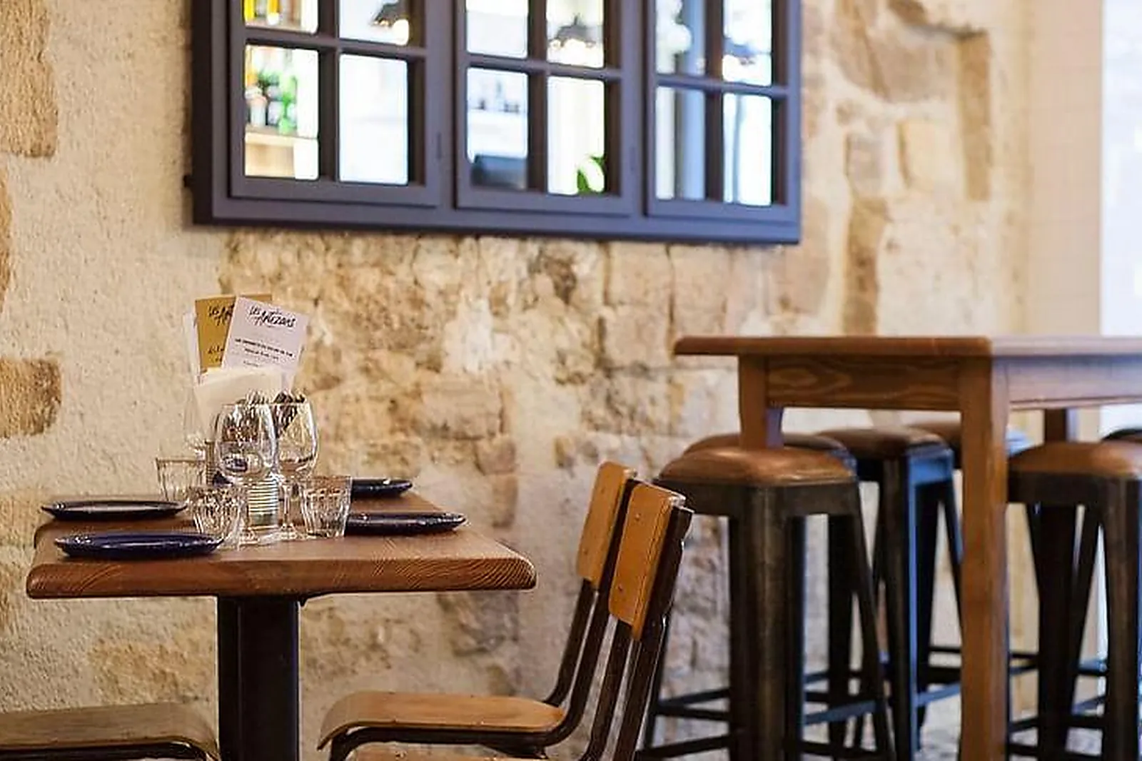 Lieux événementiels, LES ARTIZANS