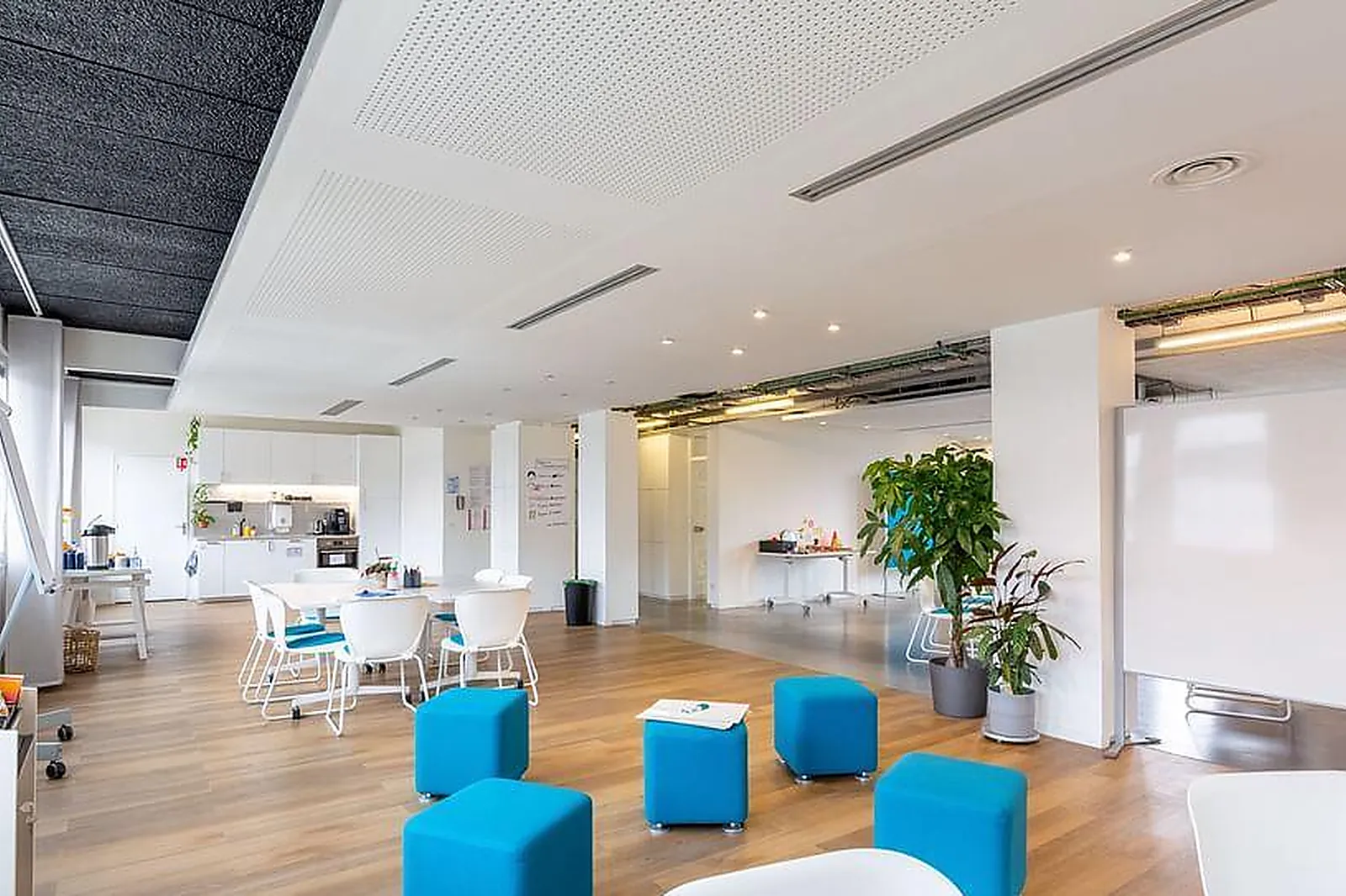 Lieux événementiels, LES ATELIERS F