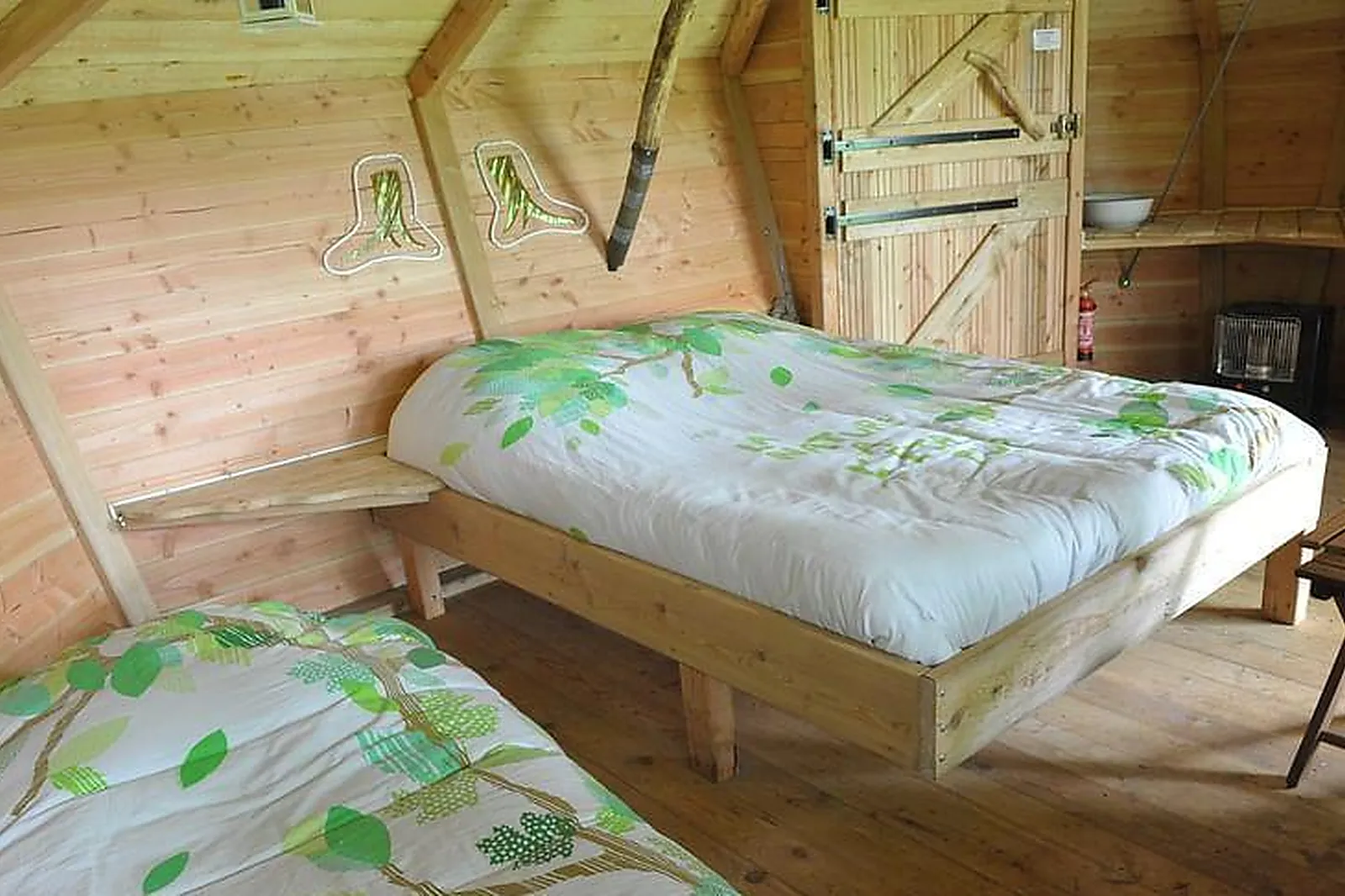 Lieux événementiels, LES CABANES DE FONTAINE