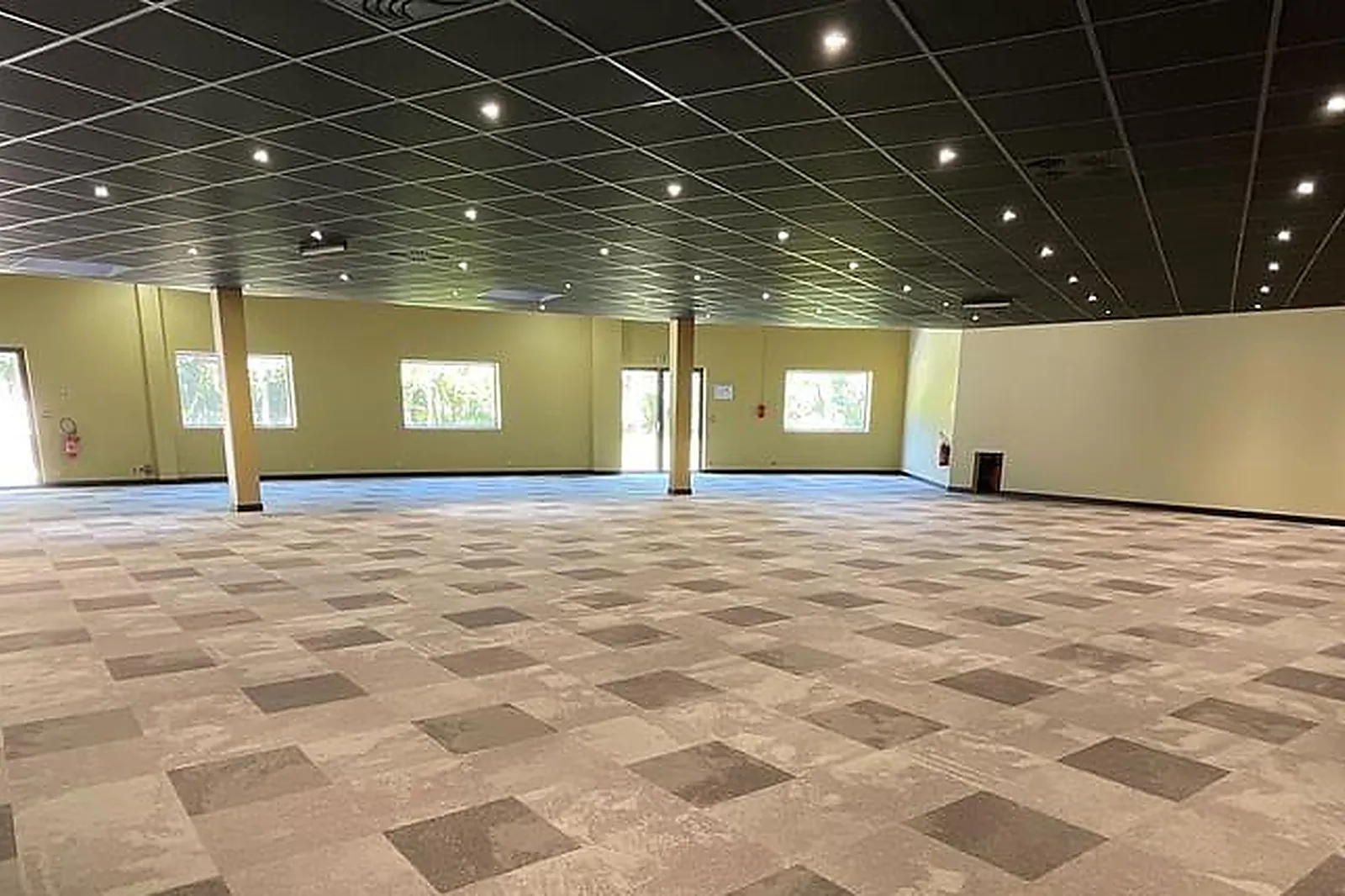 Lieux événementiels, LES CERCLES