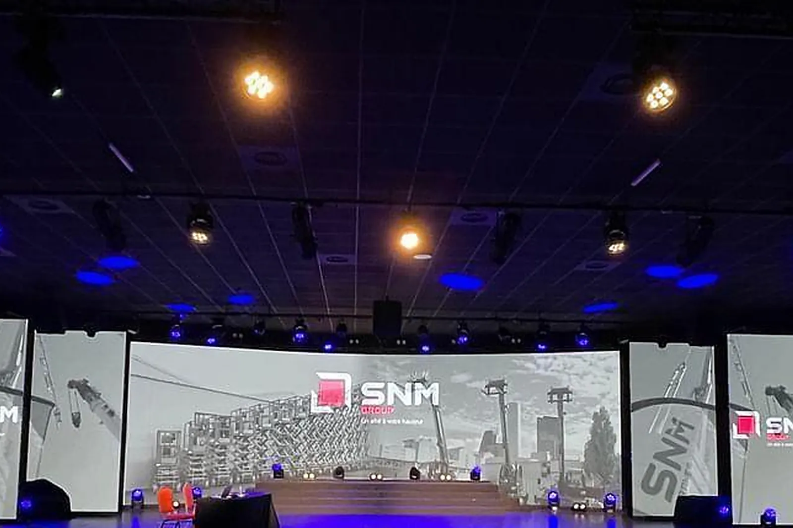 Lieux événementiels, LES CERCLES