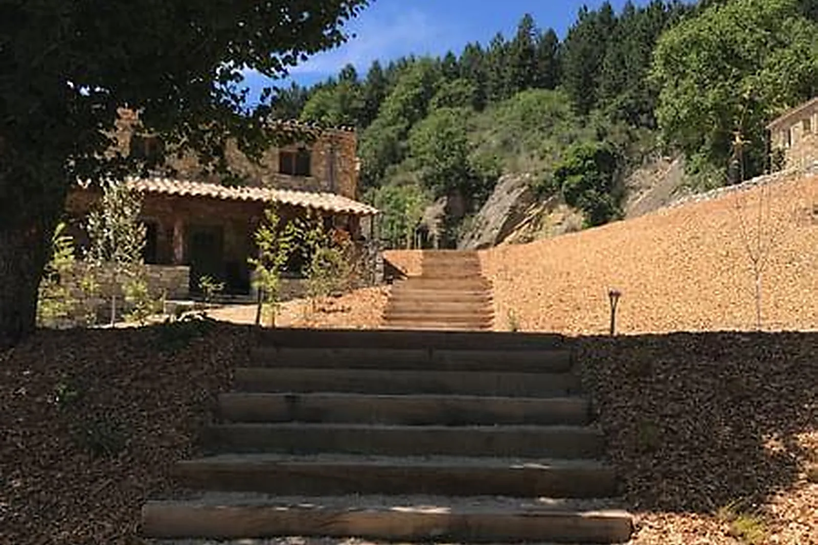 Lieux événementiels, LES CHAUVINS