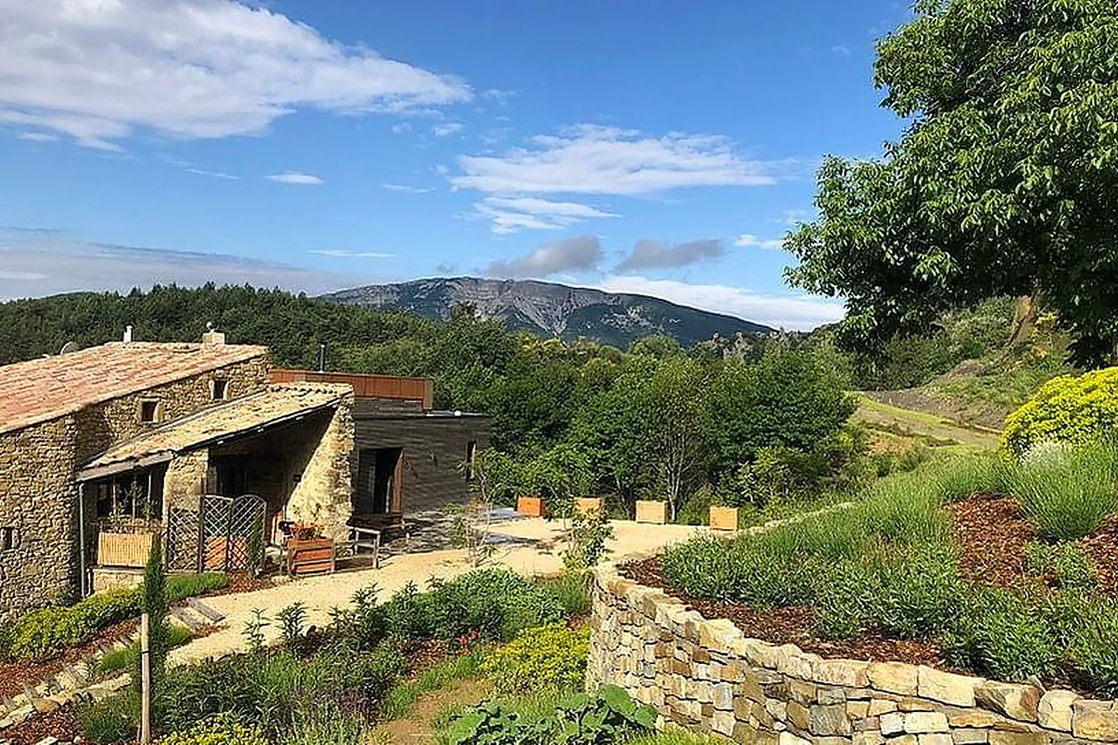 Lieux événementiels, LES CHAUVINS