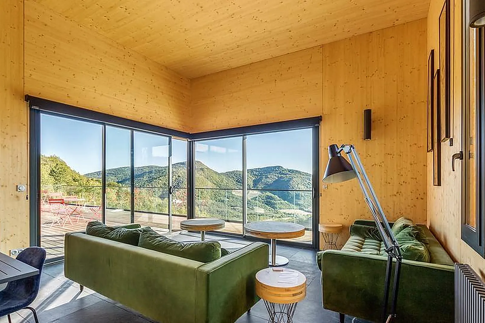 Lieux événementiels, LES CHAUVINS