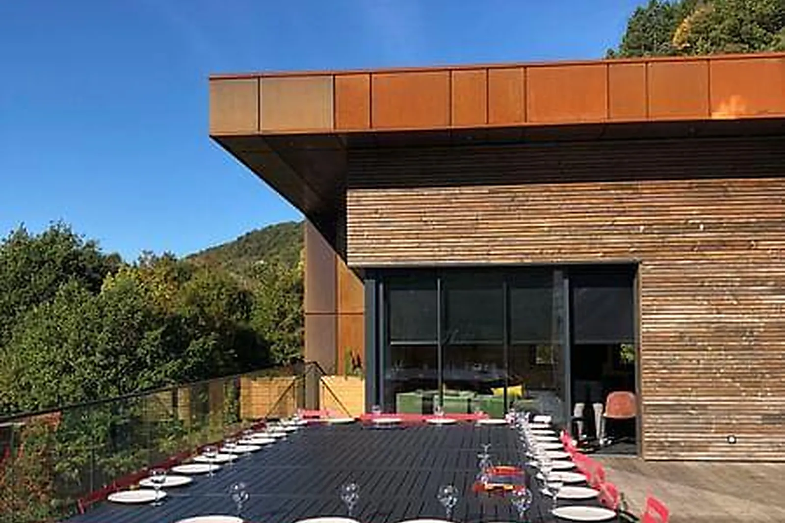 Lieux événementiels, LES CHAUVINS