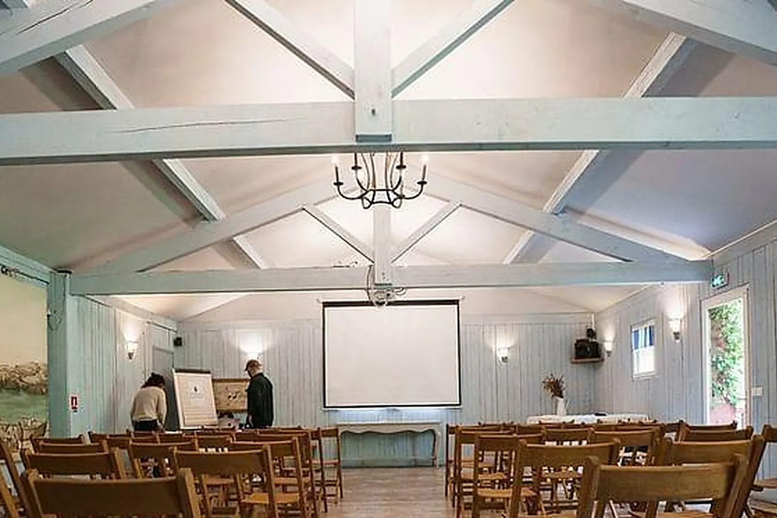 Lieux événementiels, L'ALCÔVE ORGEVAL