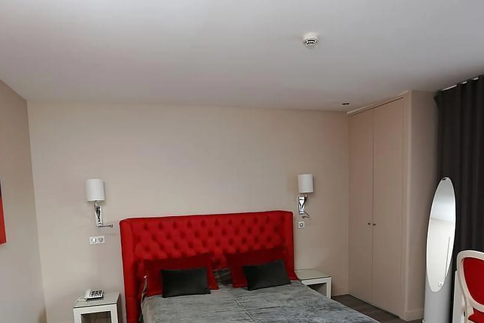 Lieux événementiels, LES CRIQUETS - HÔTEL RESTAURANT****