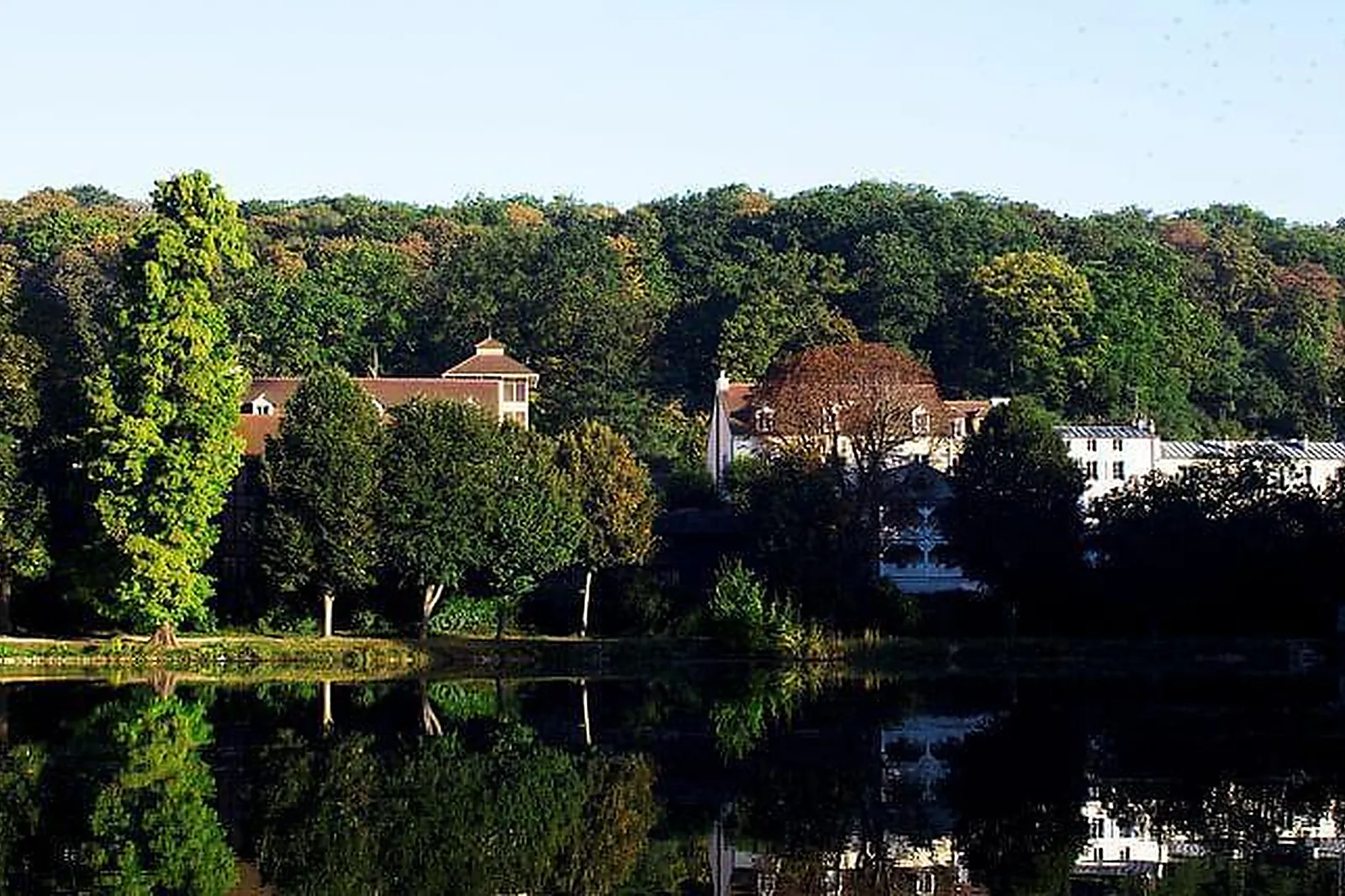 Lieux événementiels, LES ETANGS DE COROT ****