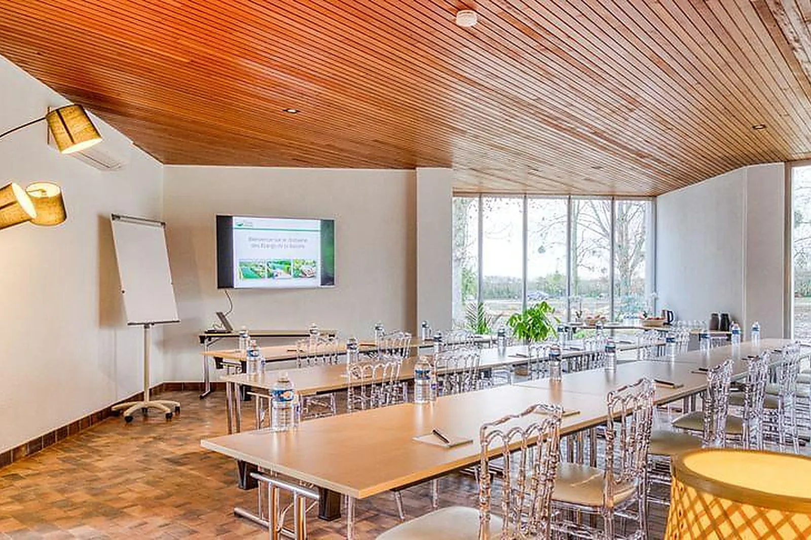 Lieux événementiels, LES ETANGS DE LA BASSEE