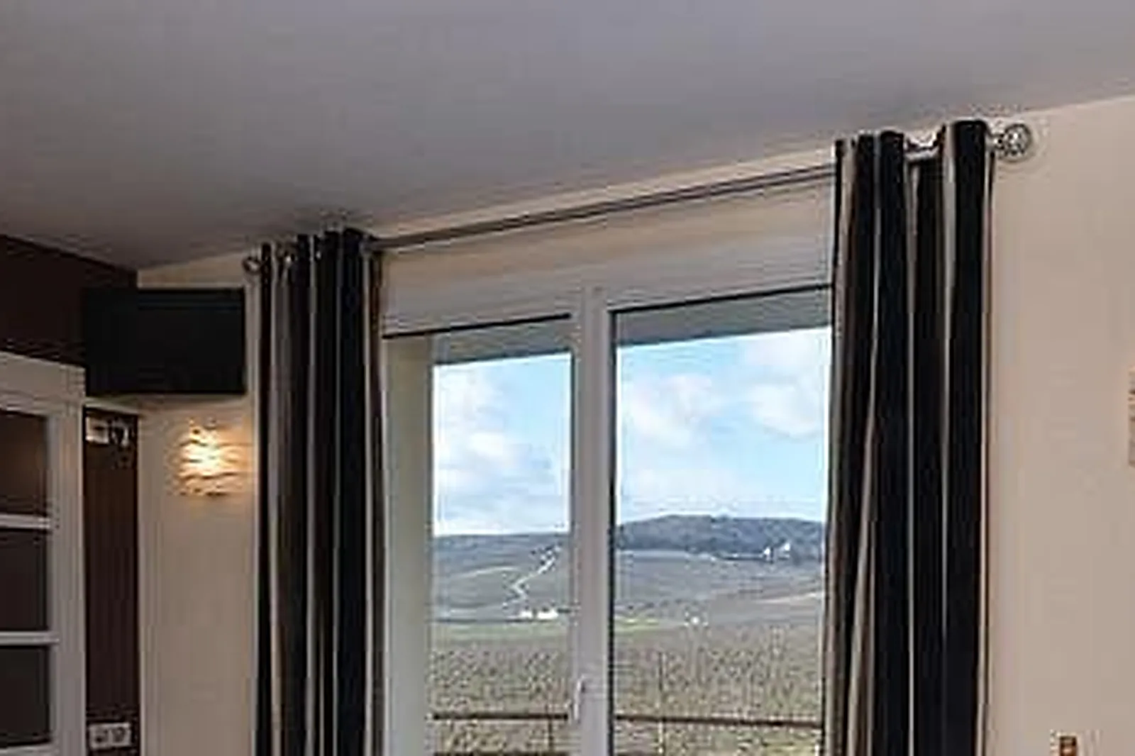 Lieux événementiels, LES GRAINS D'ARGENT ***