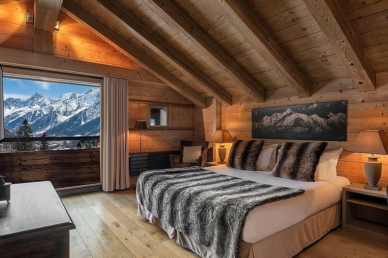 Lieux événementiels, LES GRANGES D'EN HAUT