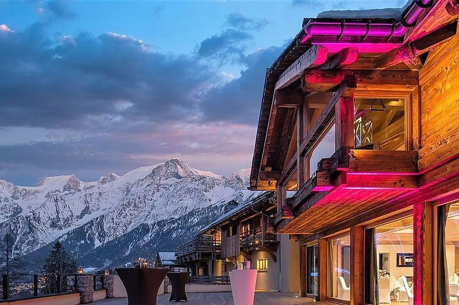 Lieux événementiels, LES GRANGES D'EN HAUT