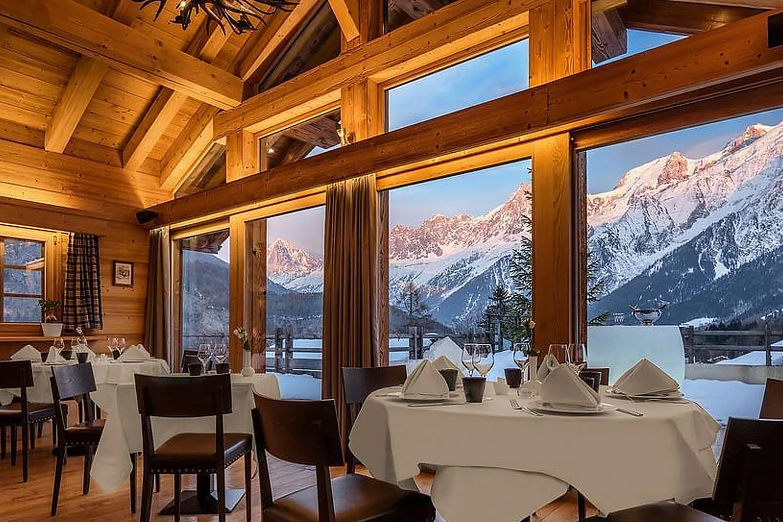 Lieux événementiels, LES GRANGES D'EN HAUT