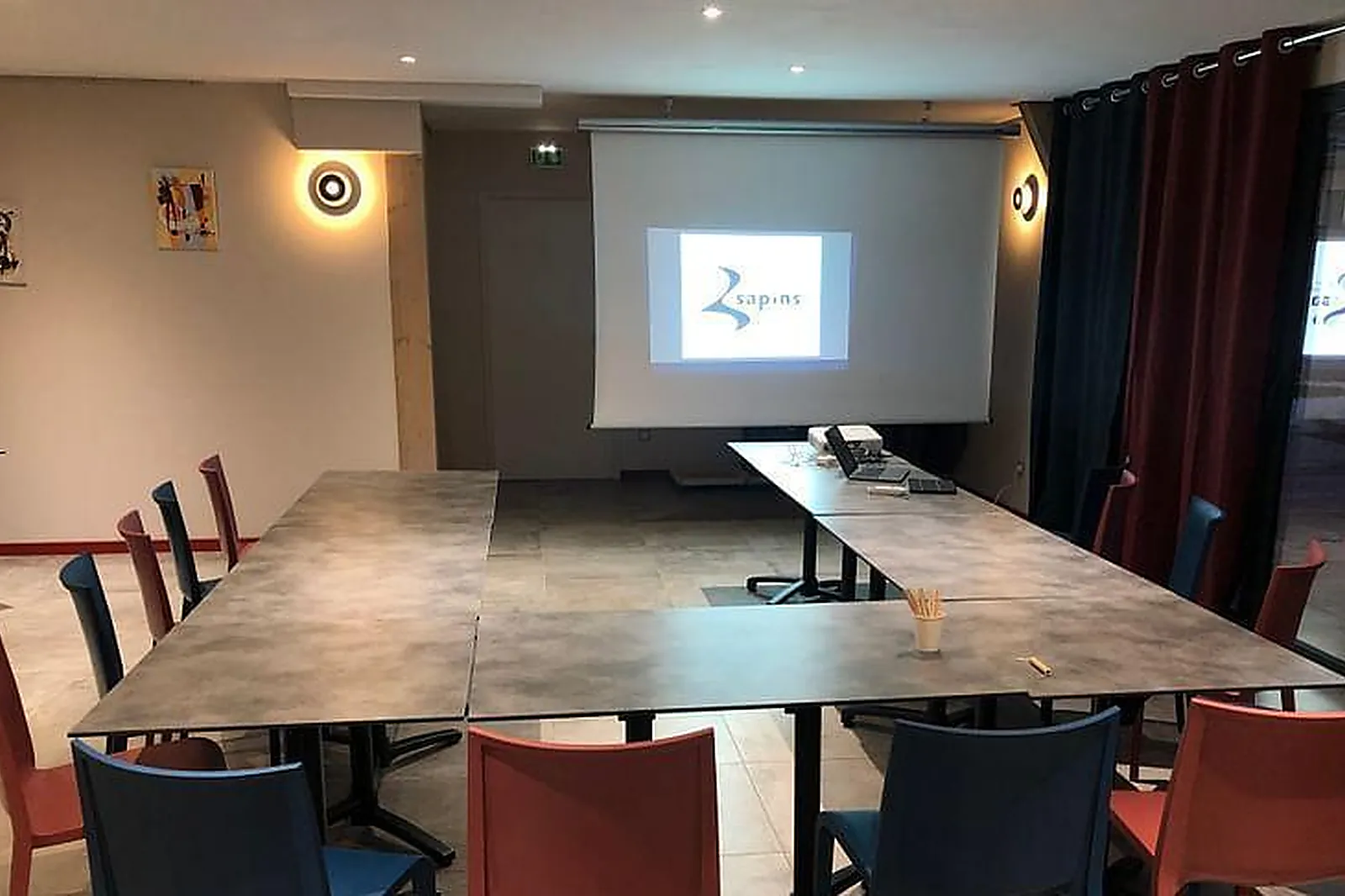 Lieux événementiels, LES GÎTES DES 3 SAPINS