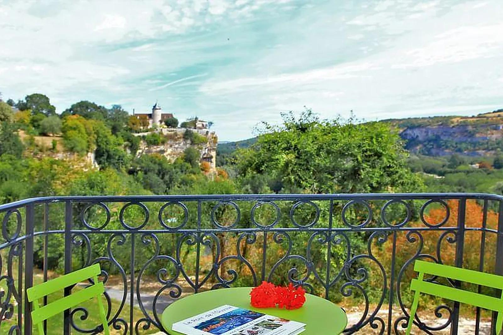 Lieux événementiels, LES HAUTS DE L'OUYSSE