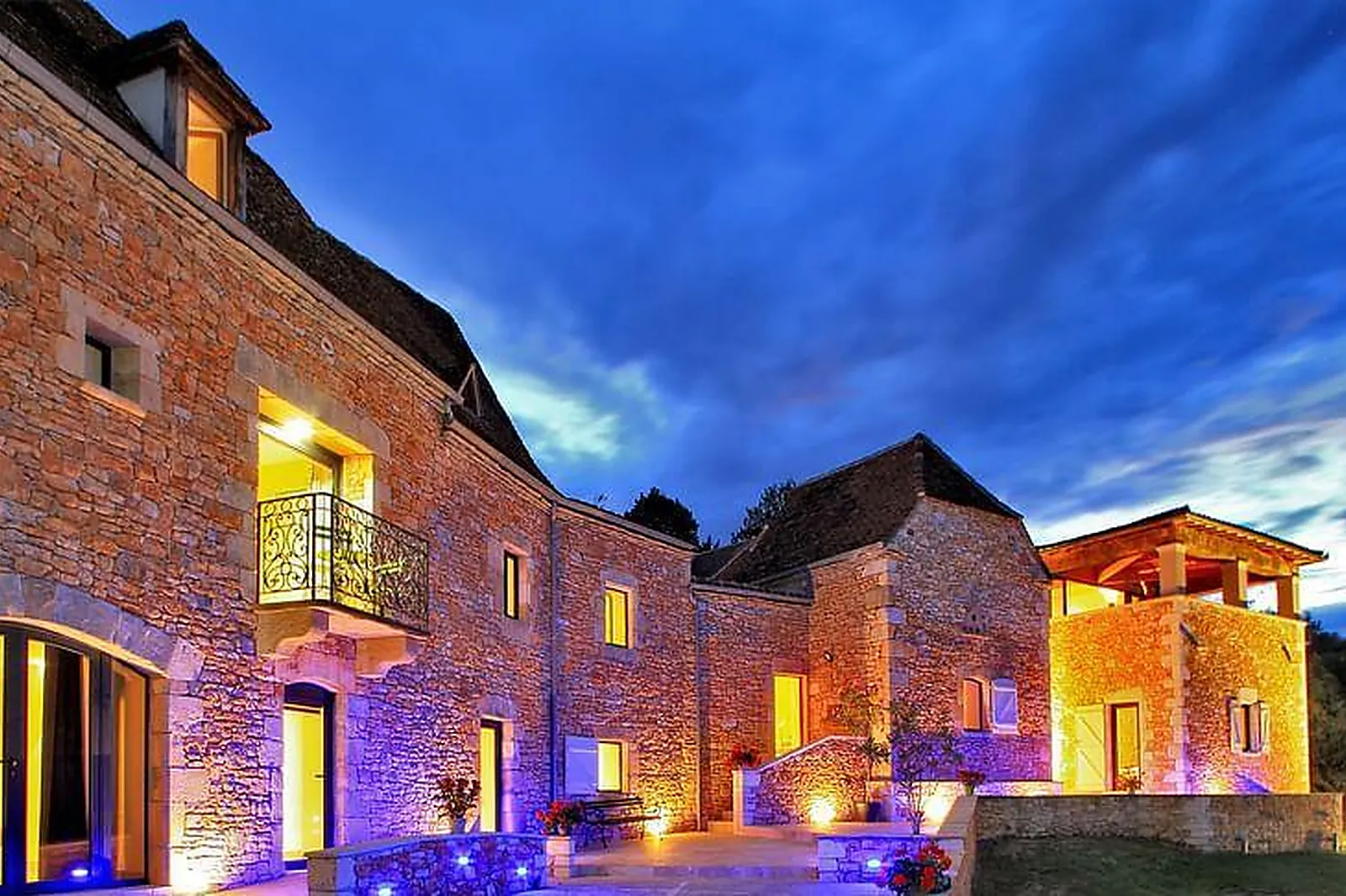 Lieux événementiels, LES HAUTS DE L'OUYSSE