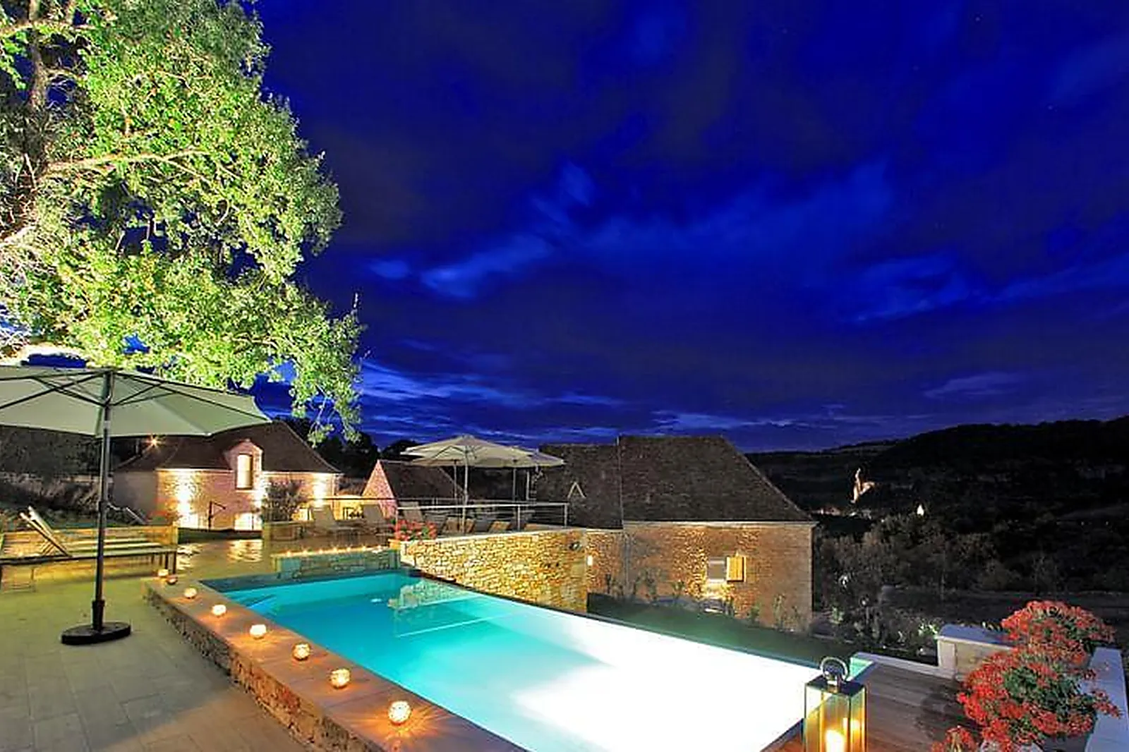 Lieux événementiels, LES HAUTS DE L'OUYSSE